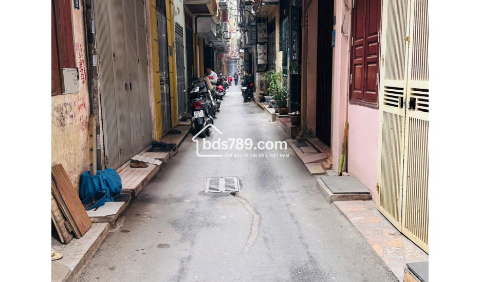 NHÀ PHÂN LÔ PHÙNG HƯNG – NGÕ THÔNG – GẦN PHỐ – NHÀ DÂN XÂY CHẮC CHẮN – GIÁ 11.5 TỶ